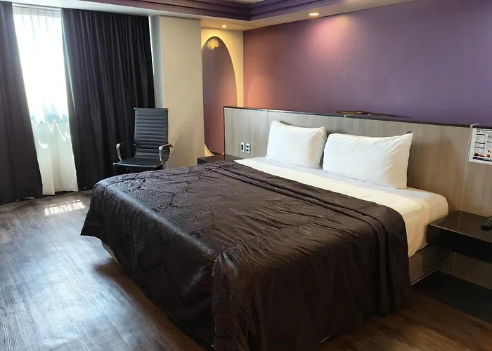 Hotel Max 3*