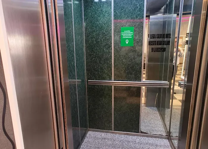 Hotel Max Mexico City