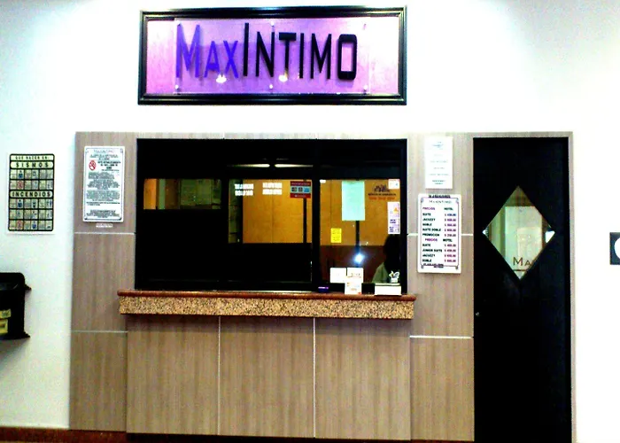 Max Hotel 3*